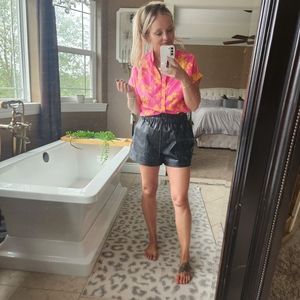 Sz small tropical floral print basic top nwot orange and yellow